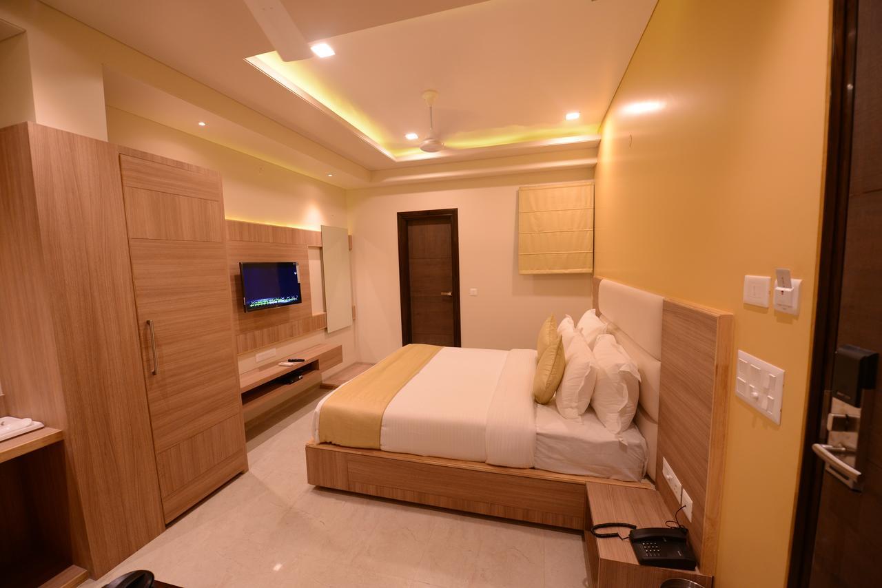 Hotel Silver Pride Jaipur Exteriör bild