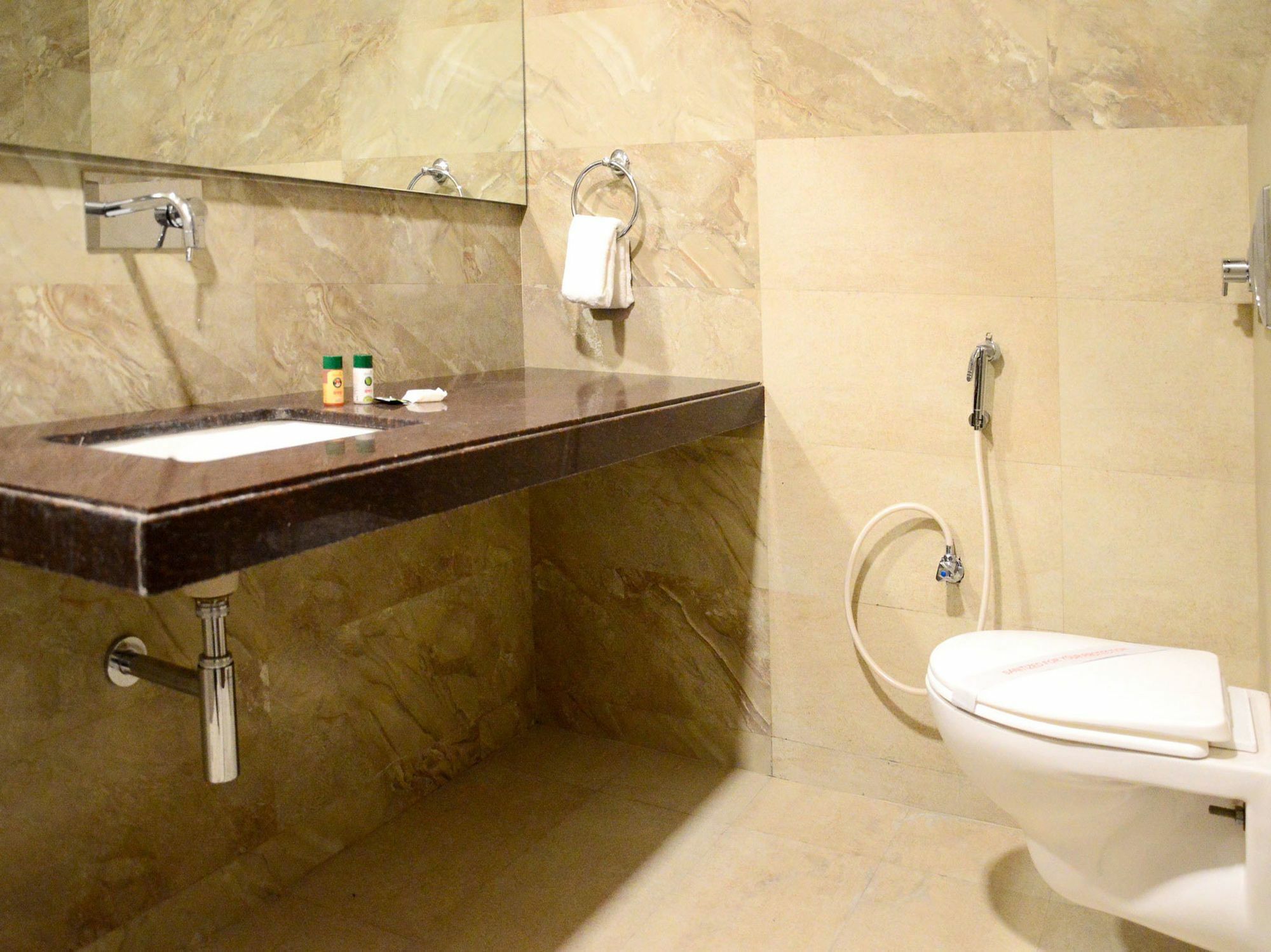 Hotel Silver Pride Jaipur Exteriör bild